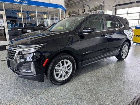 Used 2023 Chevrolet Equinox LT FWD image 5