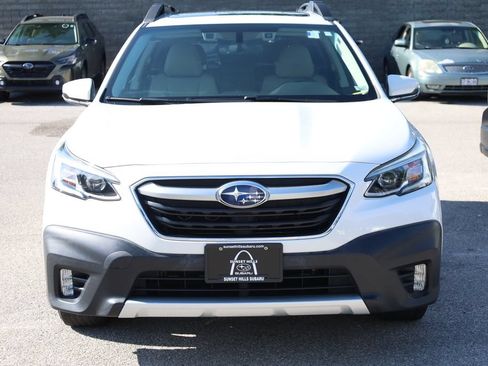 Used 2020 Subaru Outback Limited AWD/4WD image 4