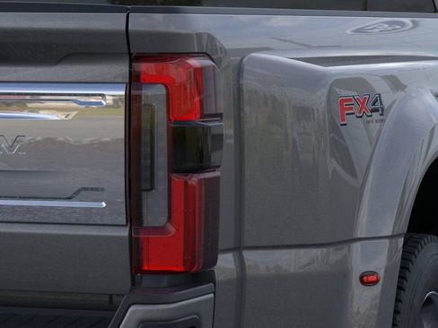 New 2026 Ford F450 Platinum w/ Platinum Plus Package AWD/4WD image 21
