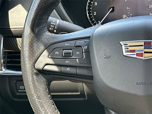 Used 2019 Cadillac XT4 Sport image 24