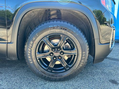 Used 2020 GMC Acadia AT4 w/ GMC Pro Grade Package AWD/4WD image 2