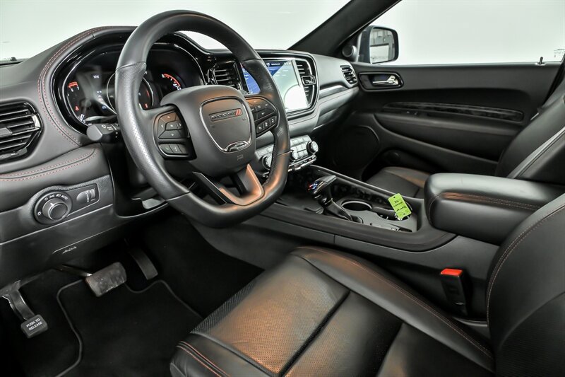Used 2024 Dodge Durango R/T AWD/4WD image 17