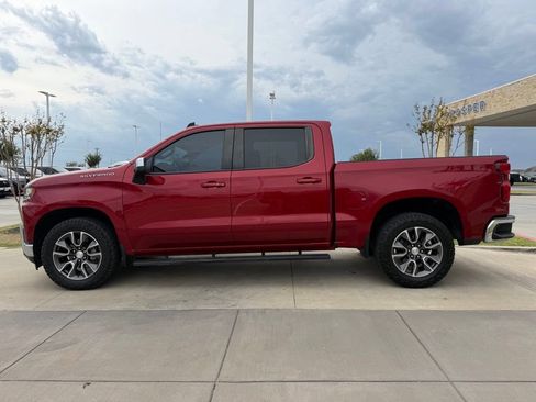 Used 2021 Chevrolet Silverado 1500 LT w/ All Star Edition Plus RWD image 9