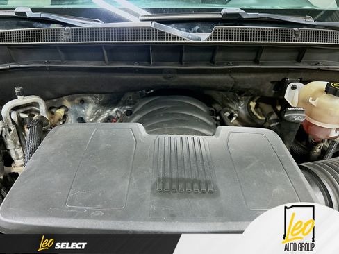 Used 2021 Chevrolet Tahoe Z71 w/ Z71 Off-Road Package image 32