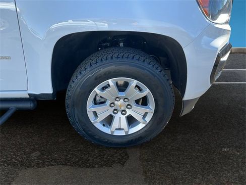 Used 2022 Chevrolet Colorado LT w/ LT Convenience Package image 32