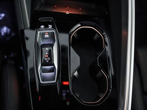 New 2025 Audi SQ5 Premium Plus image 18