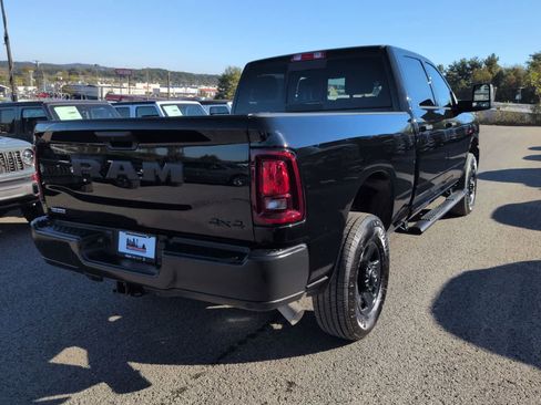 New 2026 RAM 2500 Tradesman AWD/4WD image 8