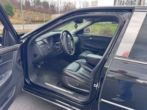 Used 2011 Cadillac DTS Limousine FWD image 9