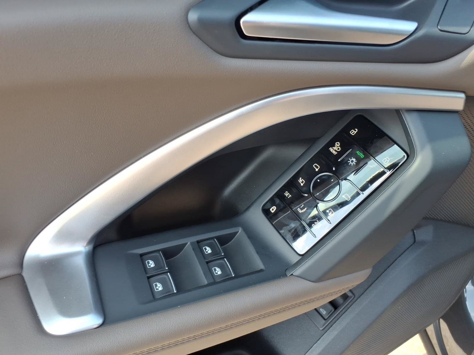 New 2026 Audi Q5 Premium Plus AWD/4WD image 13