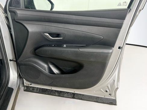 Used 2025 Hyundai Tucson SEL AWD/4WD image 31