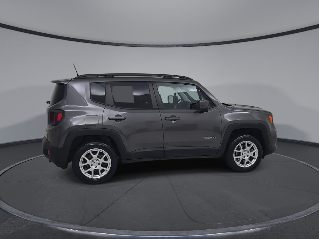 Certified 2020 Jeep Renegade Latitude w/ Popular Equipment Group AWD/4WD image 17