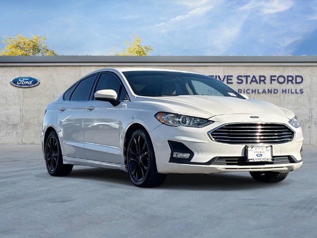 Used 2019 Ford Fusion SE w/ Equipment Group 151A FWD image 1