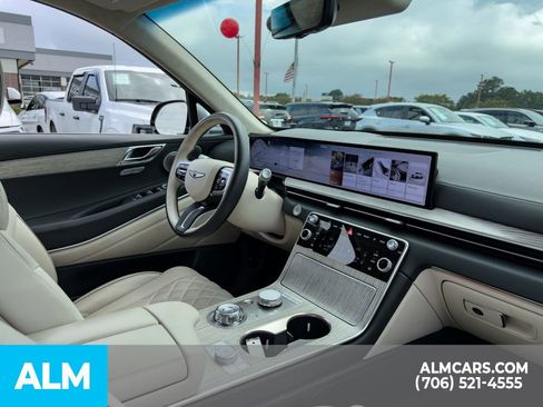 Used 2025 Genesis GV80 3.5T Prestige AWD/4WD image 32