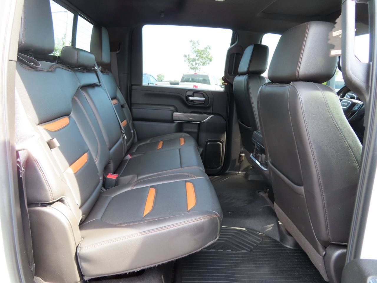 Used 2020 GMC Sierra 2500 AT4 w/ AT4 Premium Package AWD/4WD image 51