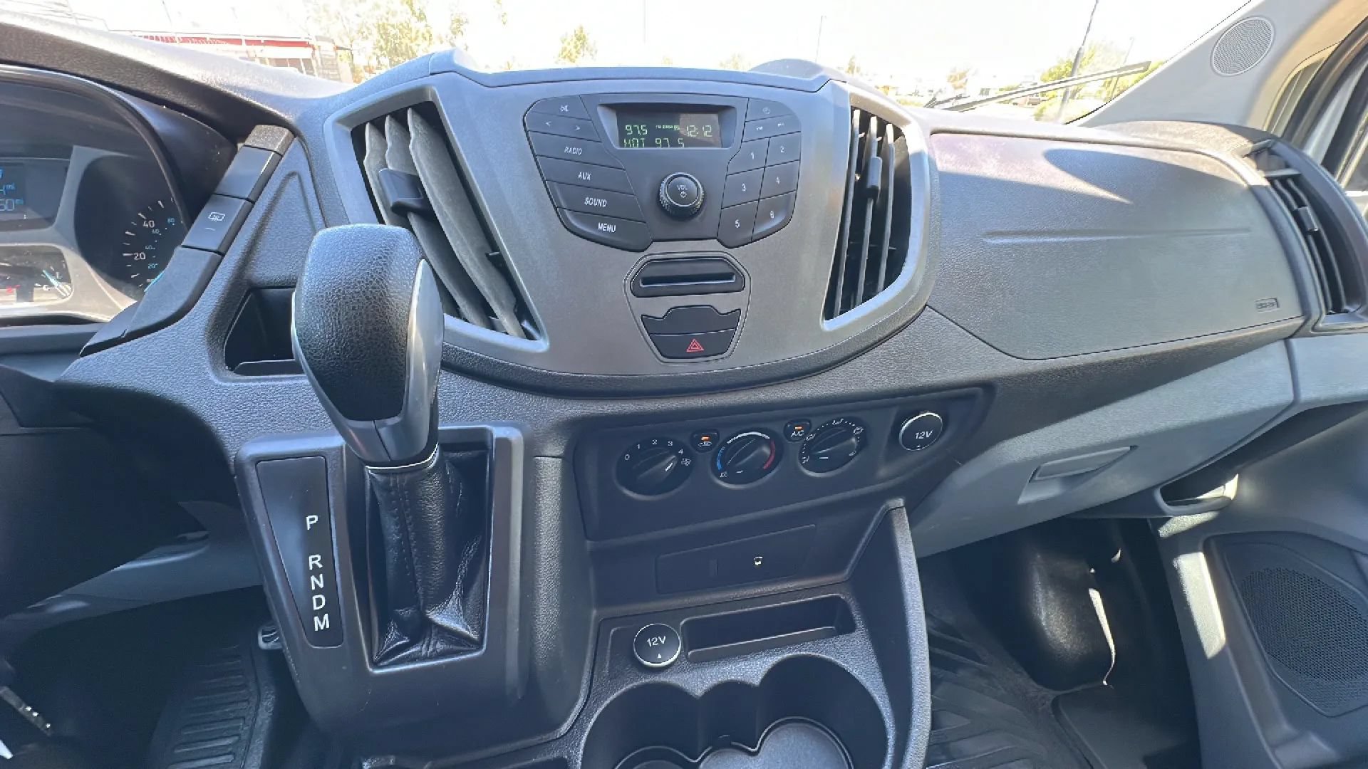 Used 2016 Ford Transit 350 XL RWD image 15