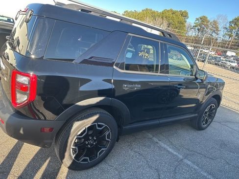 Used 2025 Ford Bronco Sport Outer Banks w/ Outer Banks Tech Package+ image 7