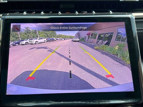 Used 2022 Jeep Grand Cherokee Limited w/ MOPAR Finishing Package AWD/4WD image 19