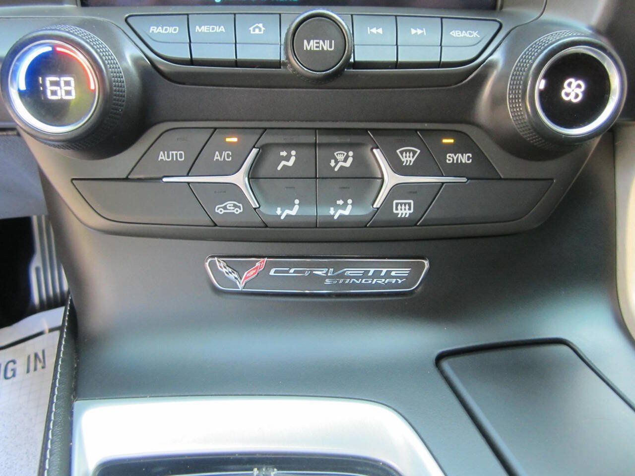 Used 2019 Chevrolet Corvette Stingray Coupe RWD image 30