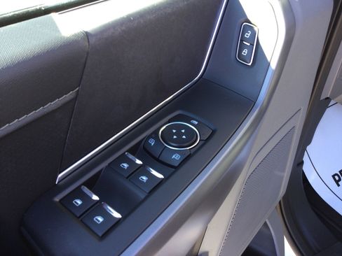 New 2025 Ford F150 XLT w/ Equipment Group 302A MID image 10