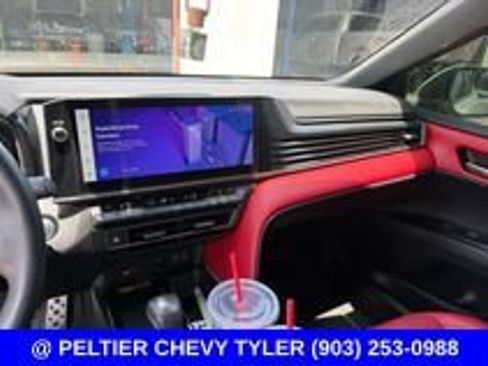 Used 2025 Toyota Camry XSE FWD image 12