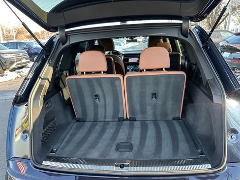 Used 2025 Audi Q7 3.0T Premium Plus image 28