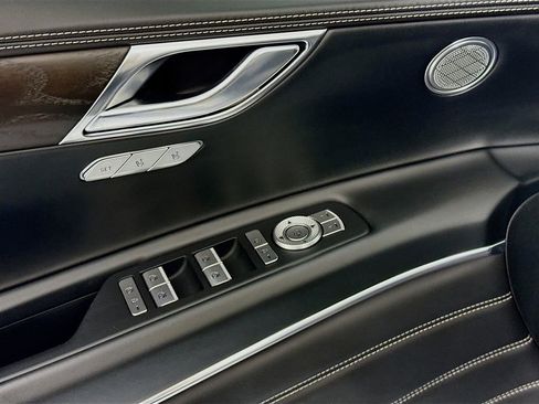 Used 2021 Genesis GV80 3.5T image 24