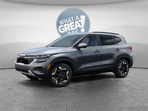 New 2026 Kia Seltos SX w/ SX Sunroof Package image 3