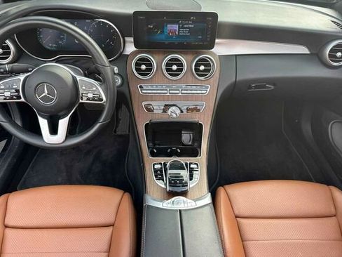Used 2022 Mercedes-Benz C 300 C 300 2D Convertible image 5