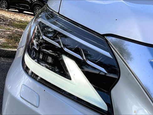 Used 2023 Lexus GX 460 Luxury image 27