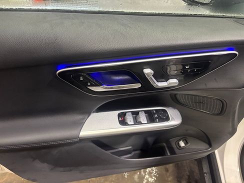 New 2026 Mercedes-Benz GLC 300 GLC 300 image 8