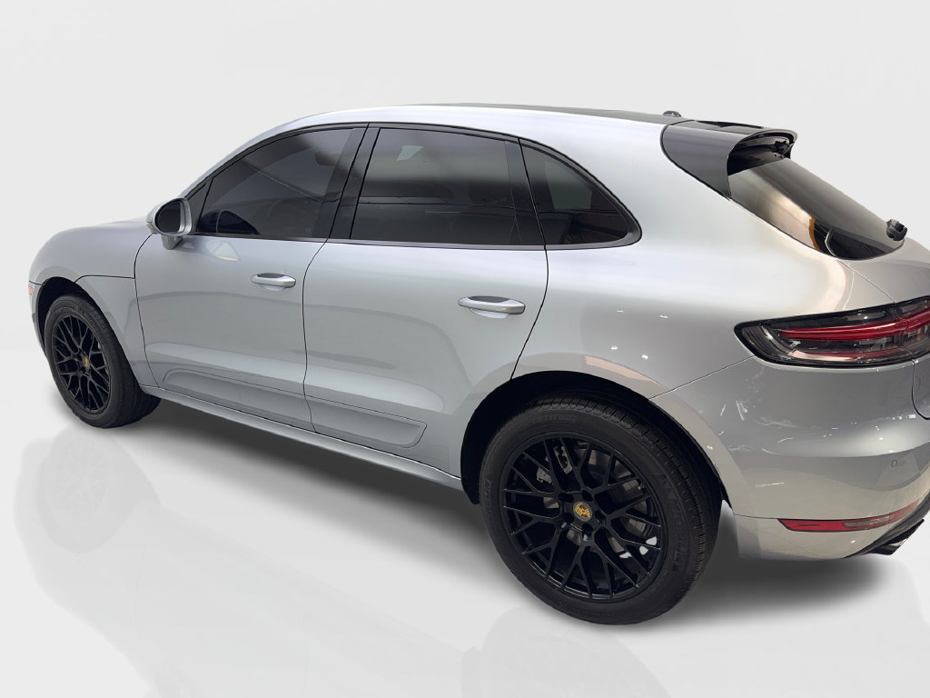 Used 2021 Porsche Macan Turbo AWD/4WD image 16