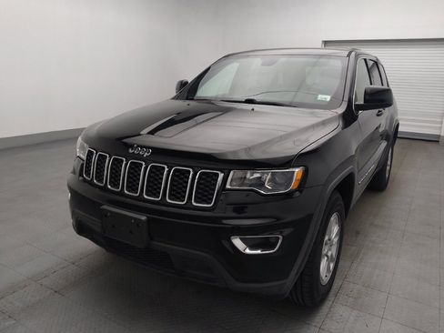 Used 2018 Jeep Grand Cherokee Laredo AWD/4WD image 15
