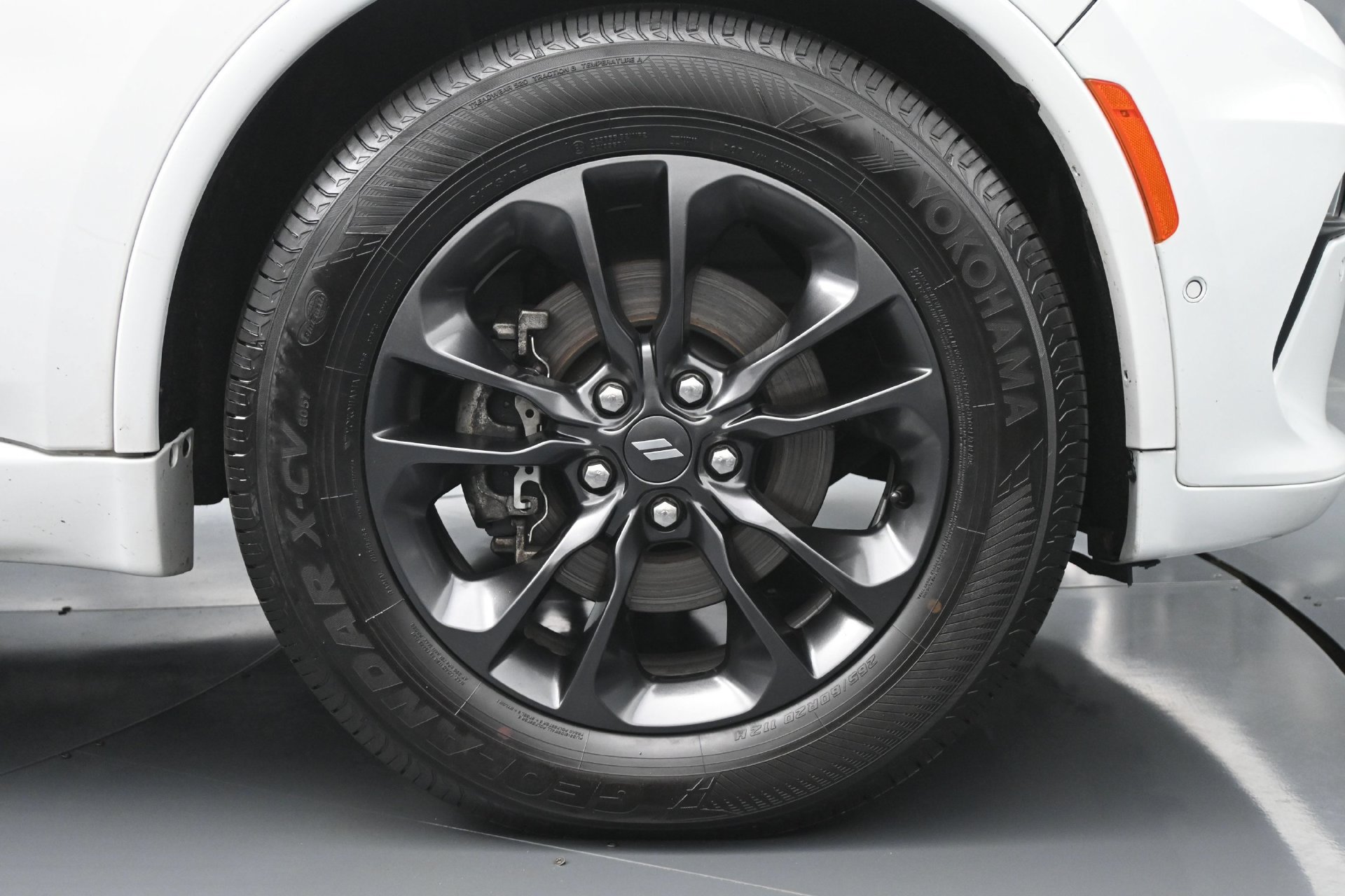 Used 2022 Dodge Durango R/T w/ Blacktop Package AWD/4WD image 17