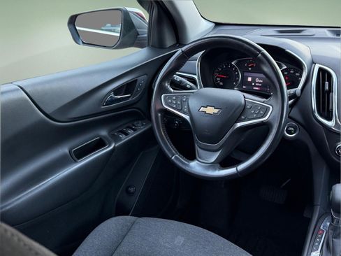 Used 2022 Chevrolet Equinox LT FWD image 10