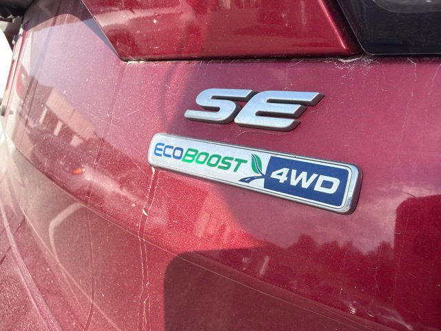 Used 2017 Ford Escape SE w/ Equipment Group 201A AWD/4WD image 11