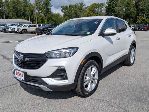 Used 2020 Buick Encore GX Preferred w/ Cold Weather Comfort Package AWD/4WD image 4