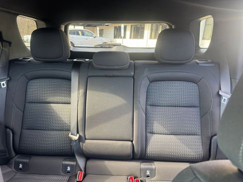 Used 2025 Chevrolet Equinox LT image 32