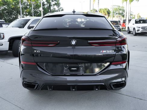 Used 2023 BMW X6 M50i w/ Climate Comfort Package AWD/4WD image 8