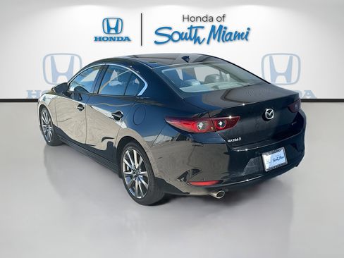 Used 2022 MAZDA MAZDA3 s image 5