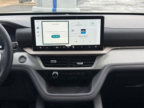 New 2026 Ford Explorer Active image 9