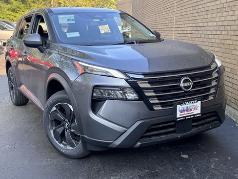 New 2025 Nissan Rogue SV AWD/4WD image 5