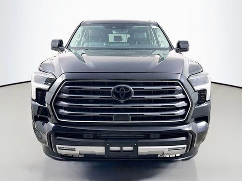 Used 2023 Toyota Sequoia Limited image 2