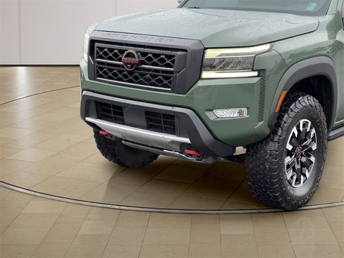 Used 2022 Nissan Frontier PRO-4X image 38