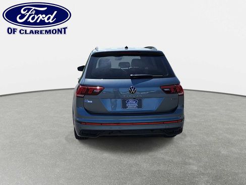 Used 2024 Volkswagen Tiguan SE R-Line AWD/4WD image 7