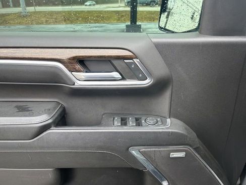 Used 2024 GMC Sierra 1500 Elevation w/ Preferred Package image 14