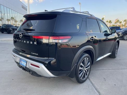 Certified 2022 Nissan Pathfinder Platinum w/ Cargo Package image 3