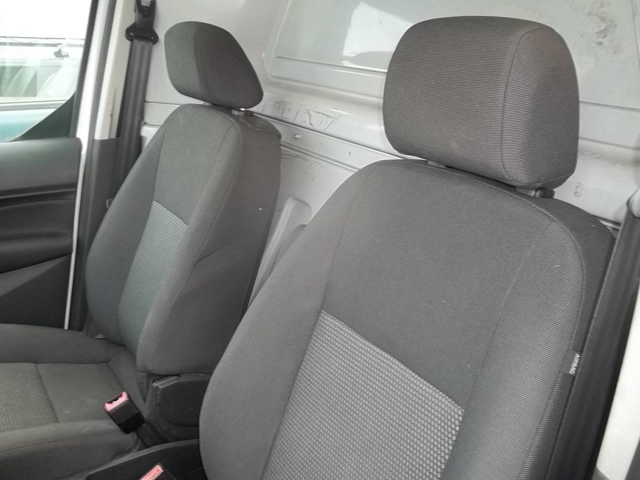 Used 2016 Ford Transit Connect XL FWD image 6