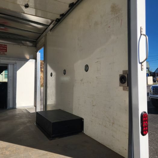 Used 2022 Ford Transit 350 DRW RWD image 11