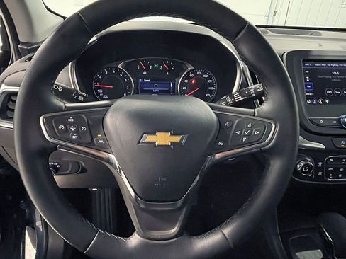 Used 2024 Chevrolet Equinox LT FWD image 33