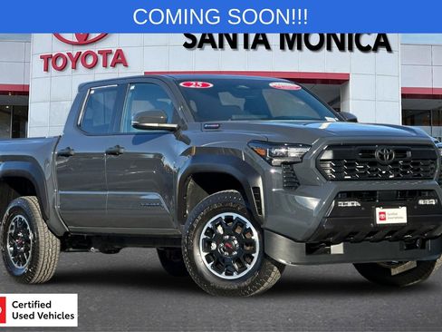 Used 2025 Toyota Tacoma TRD Off-Road w/ TRD Off Road Upgrade Package image 1